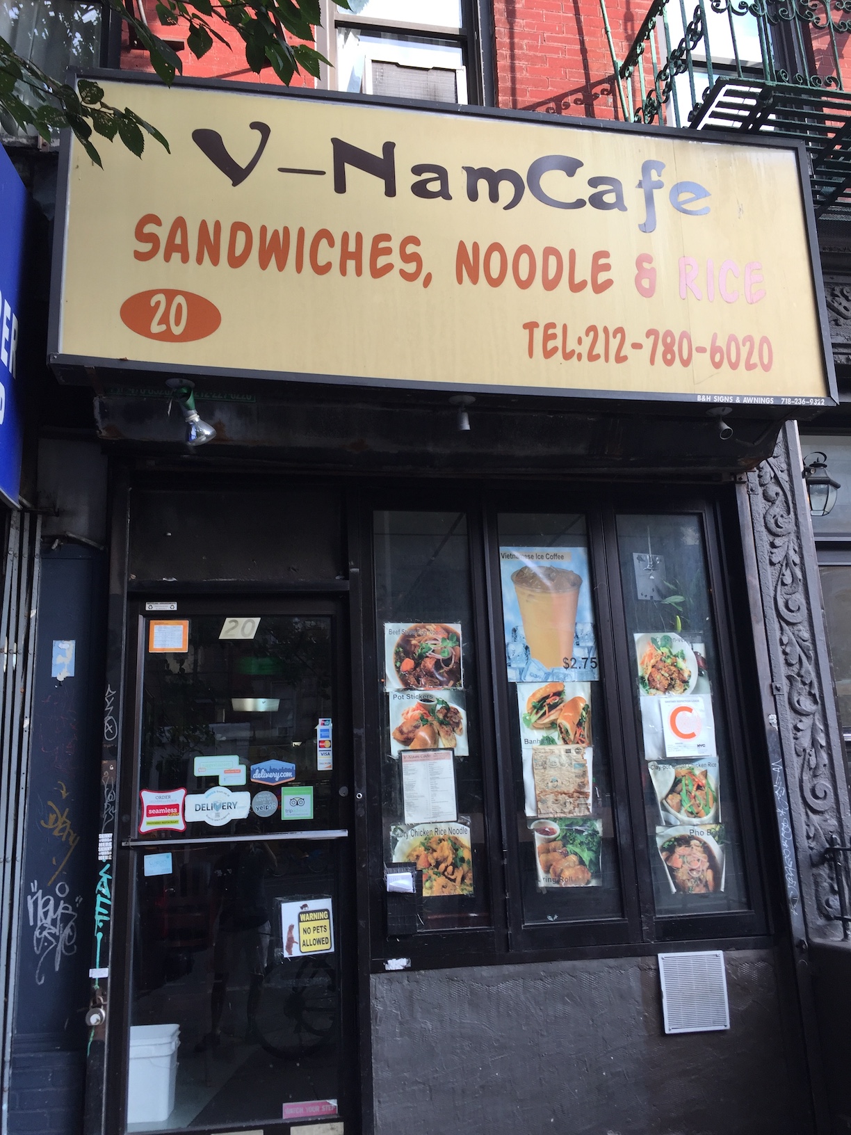 V-Nam cafe sign